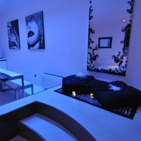 Daire White Elegance Gallipoli