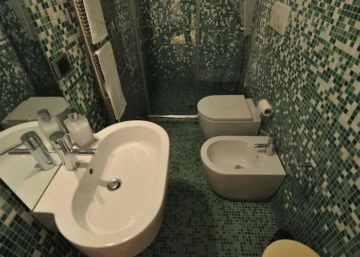 White Elegance * Gallipoli